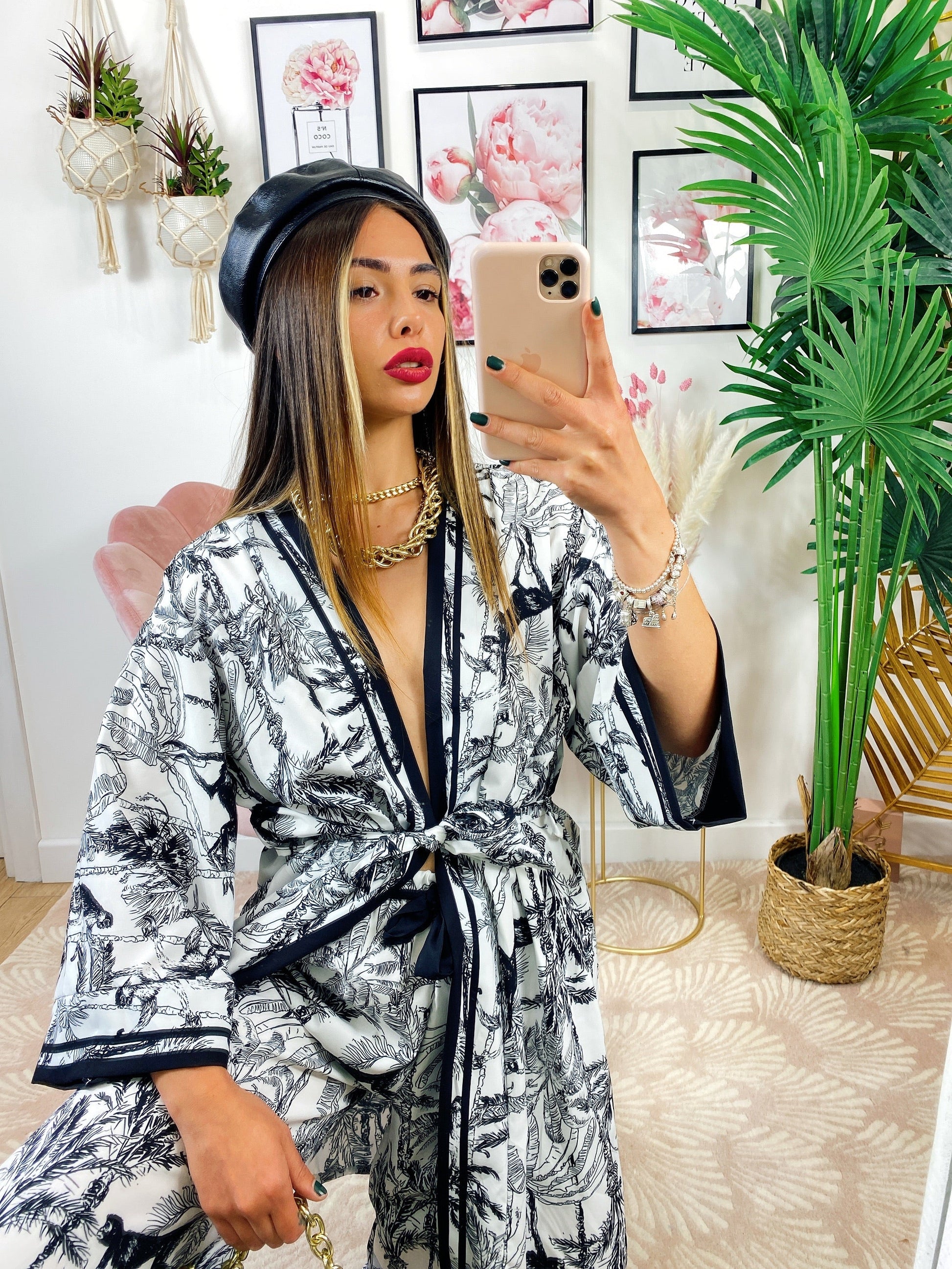 Set kimono e pantalone a zampa