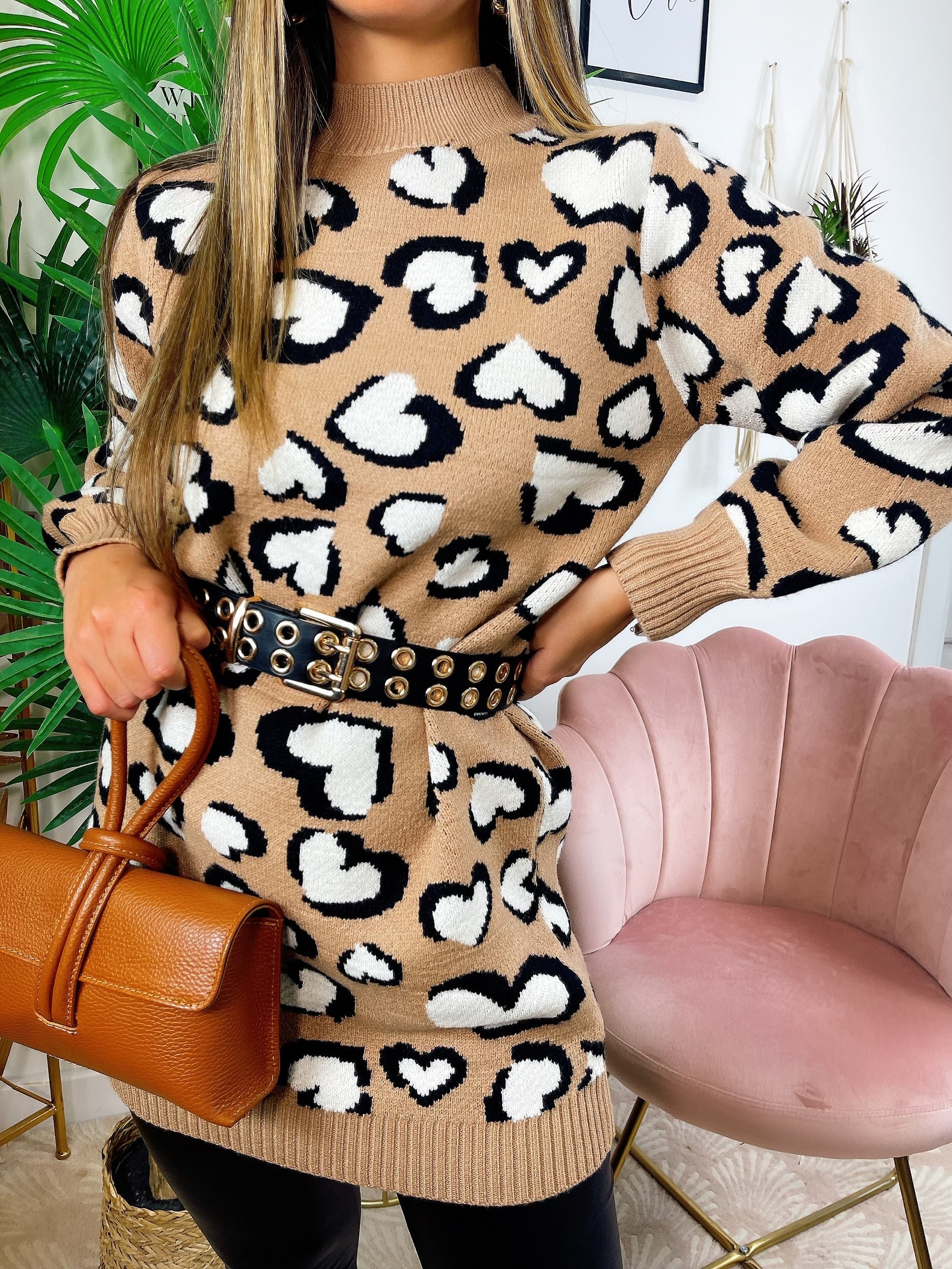 Maxi maglione morbidissimo con cuori Camel