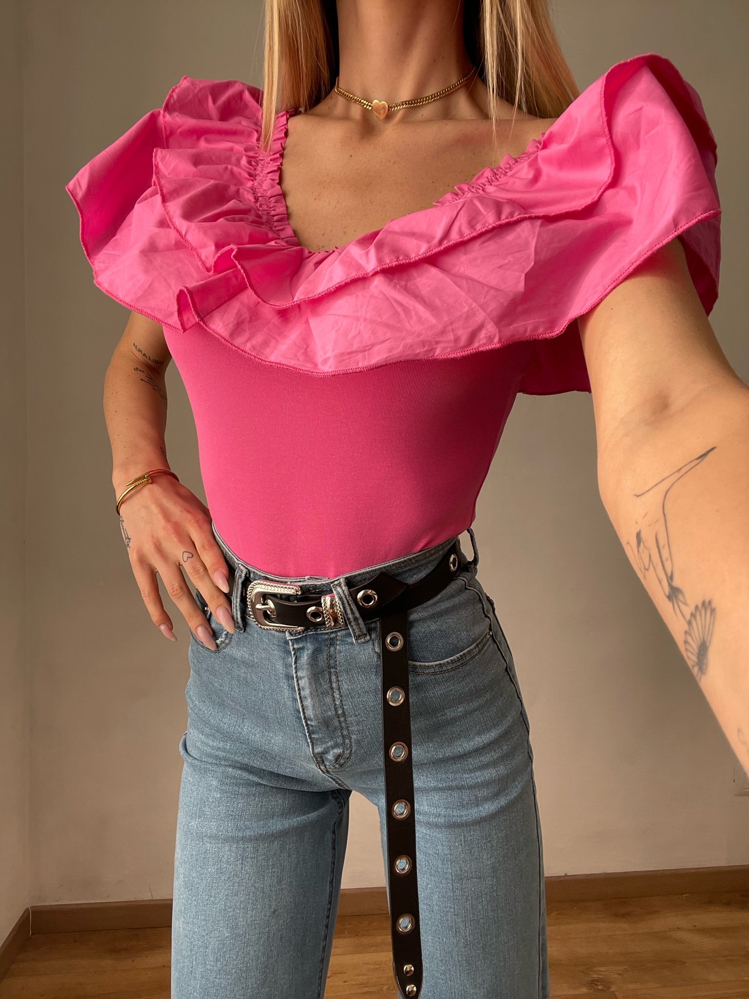 Body scollo a barchetta con Rouches Fuxia