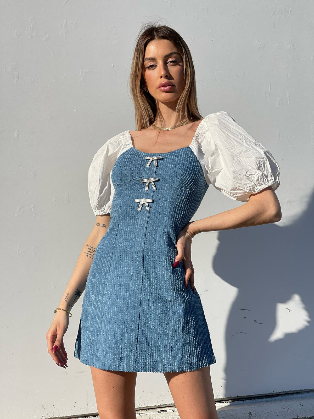 Abito di jeans con fiocchetti