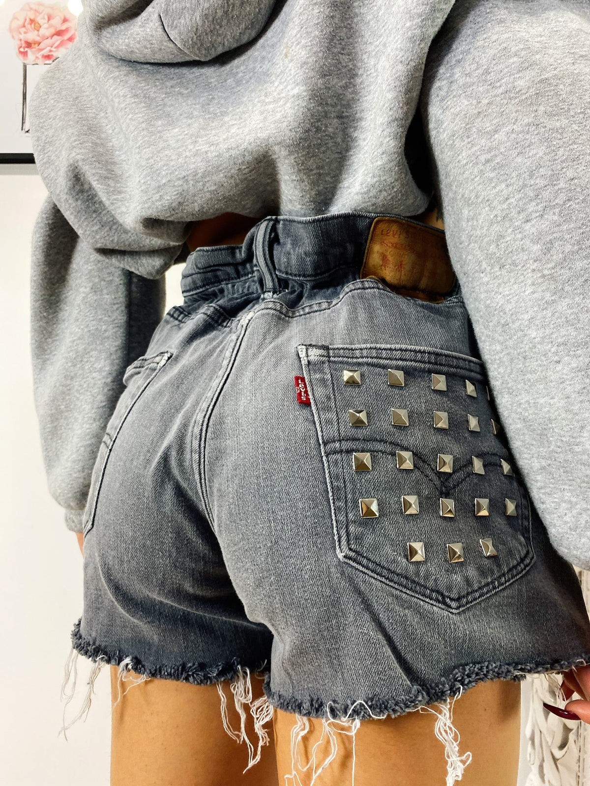 Levi’s Vintage grigio con borchie
