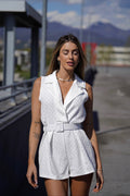 Tutina con strass e cintura bianca