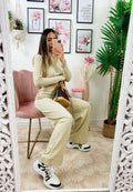 Completo maglia e pantalone