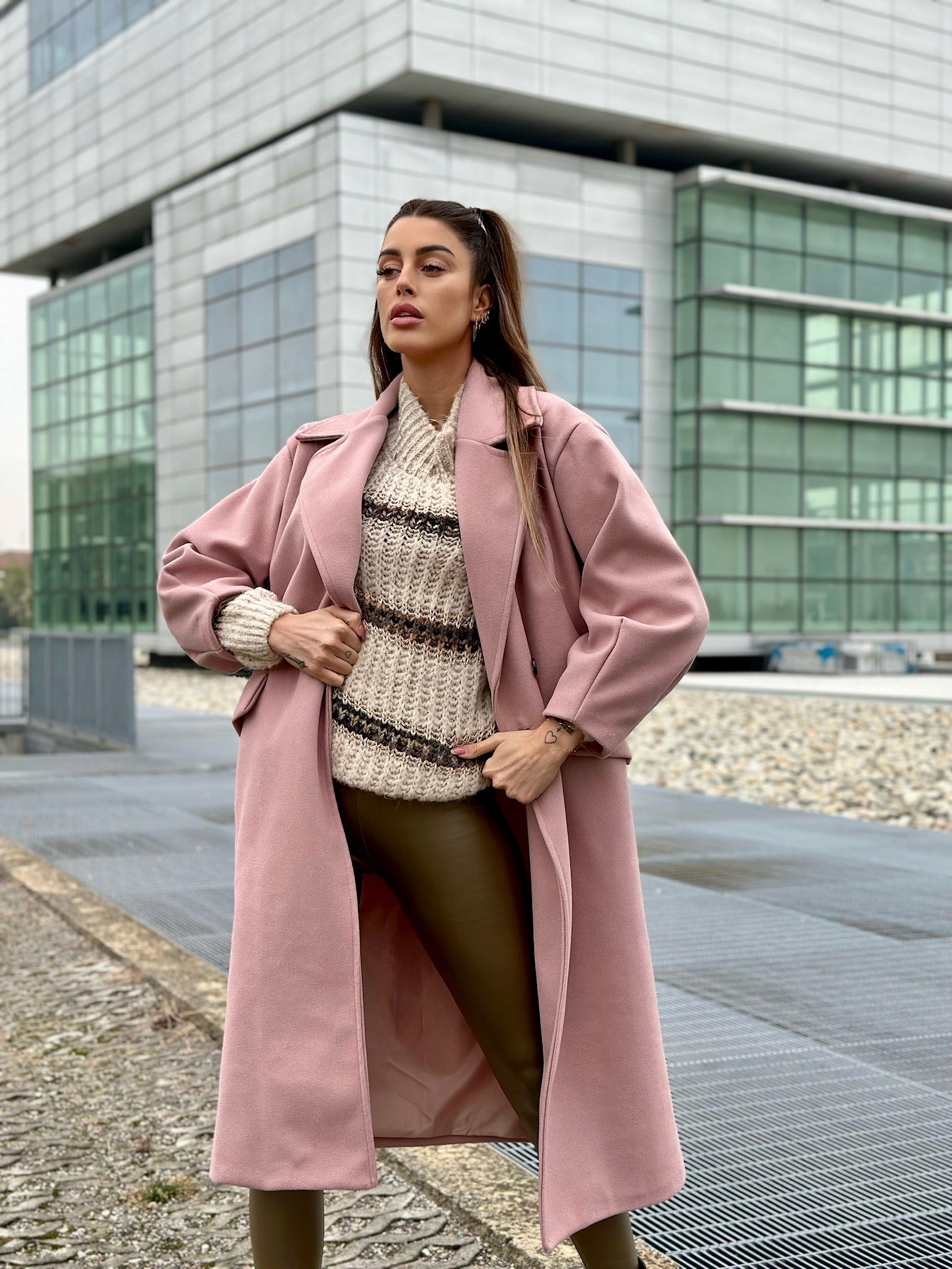 Cappotto over rosa