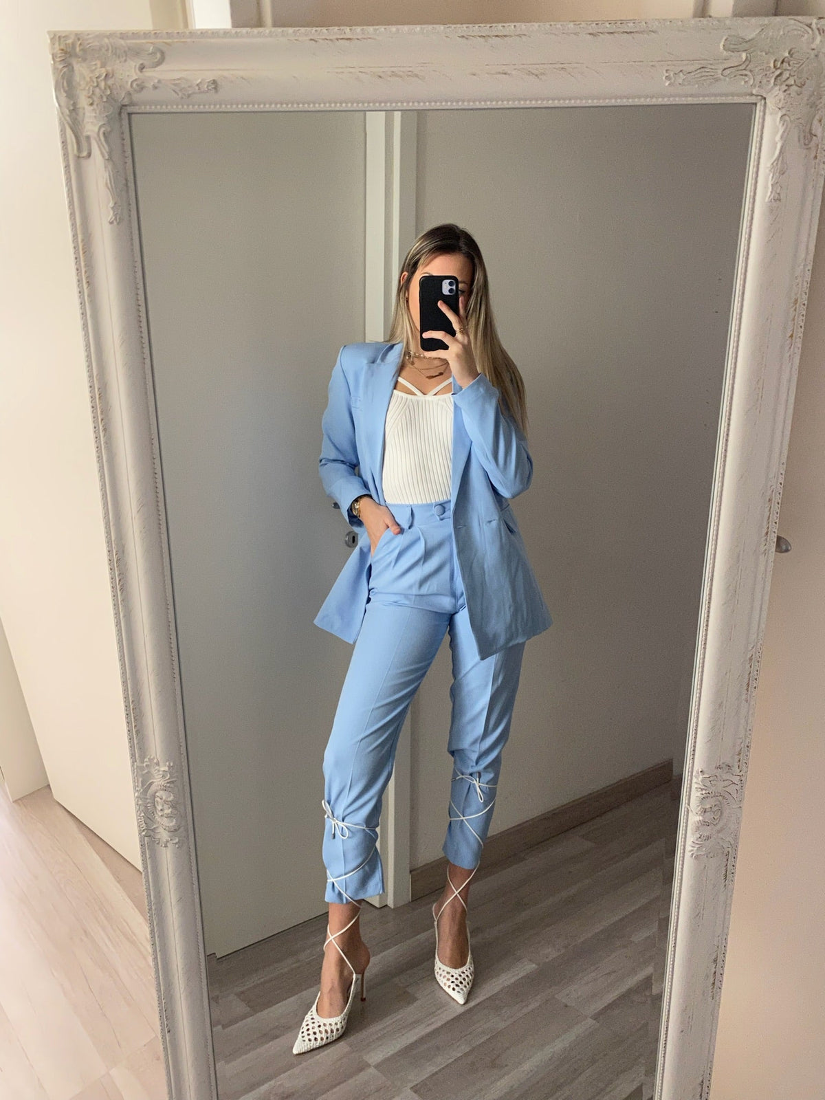 Completo giacca e pantalone carta da zucchero
