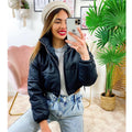 Bomber crop in ecopelle Nero