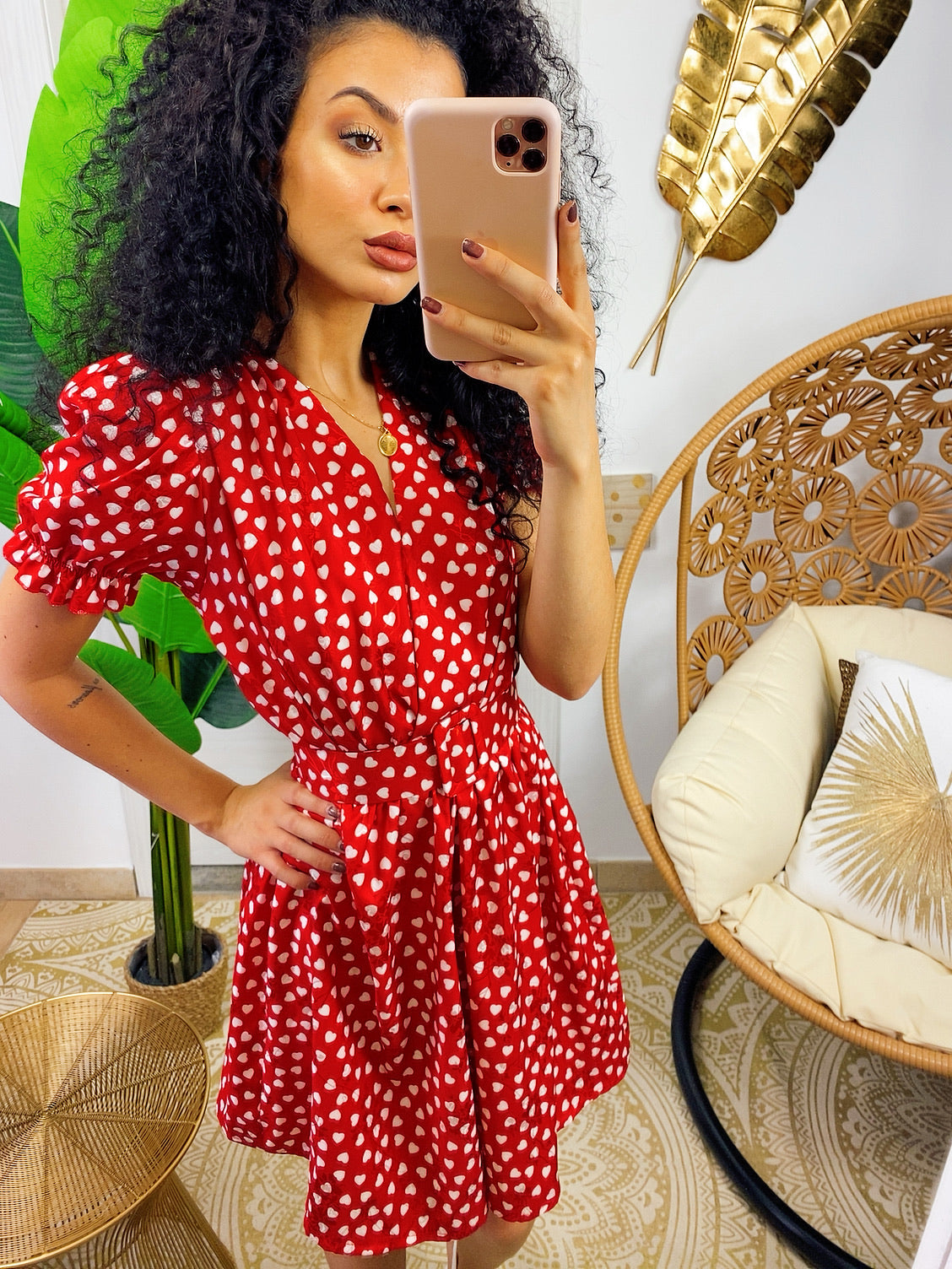 Abito a cuori rosso con cintura