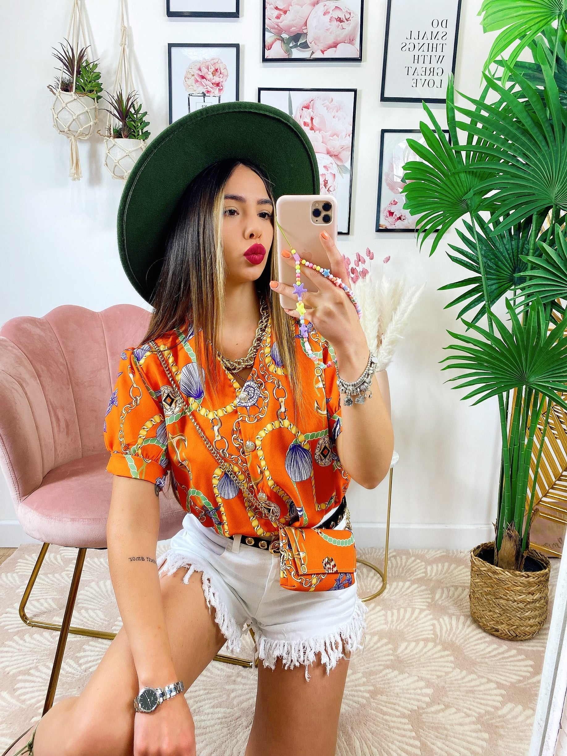 Camicia base arancio con borsetta