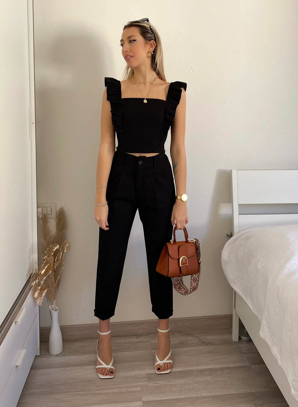 Completo top e pantalone nero