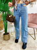 Jeans con spacchi superiori