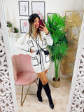 Abito con tasche e bottoni bianco