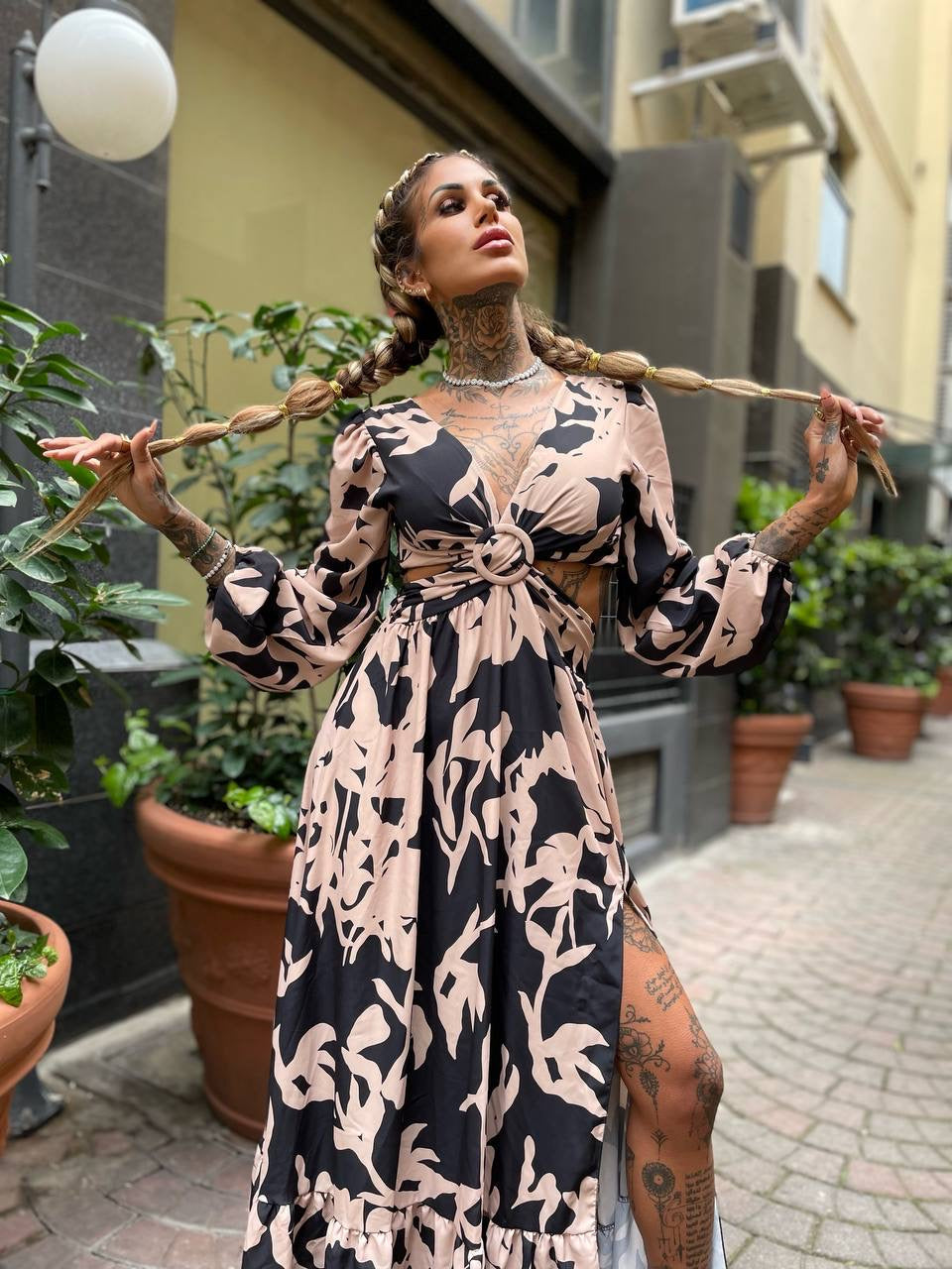 Abito lungo nero beige