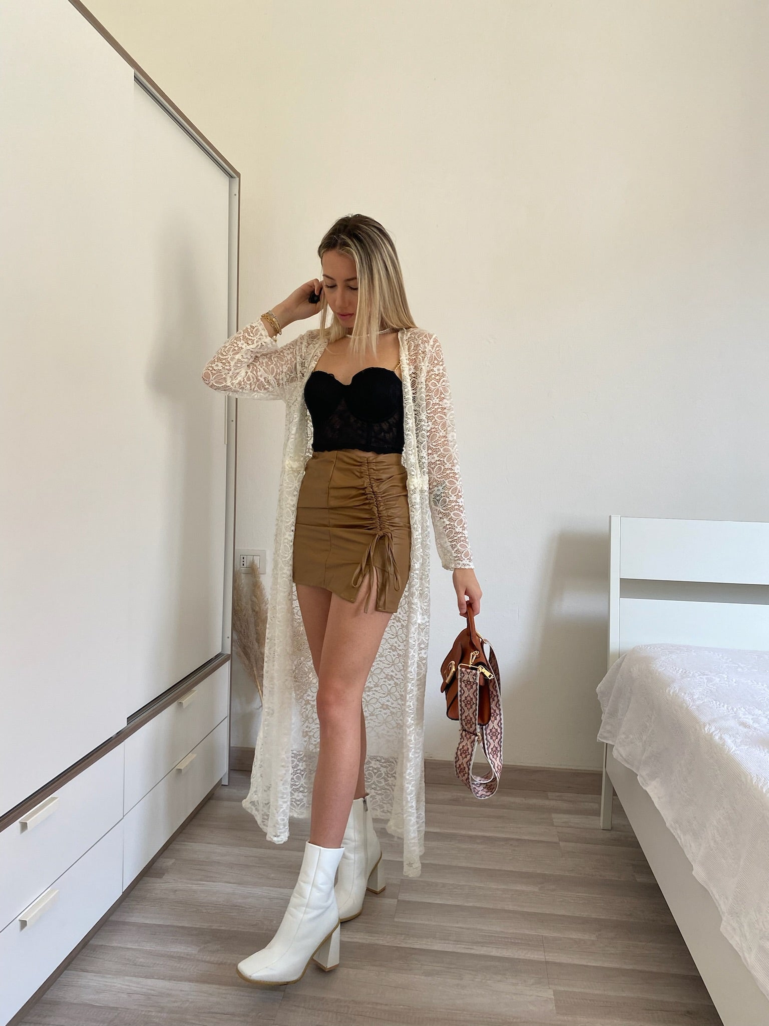 Kimono in pizzo bianco