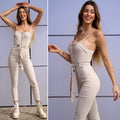 Tuta beige con zip