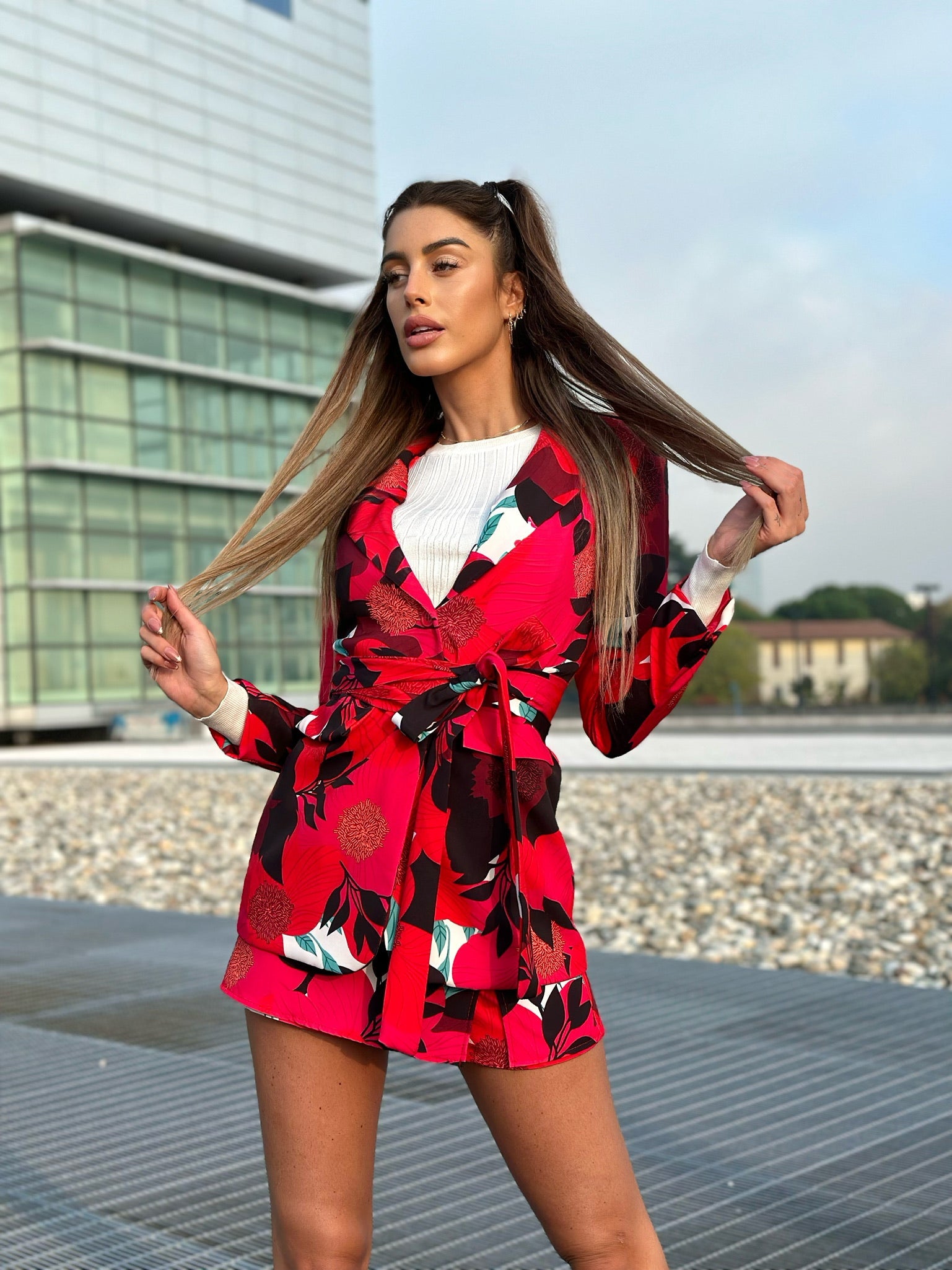 Completo giacca e gonna a fiori