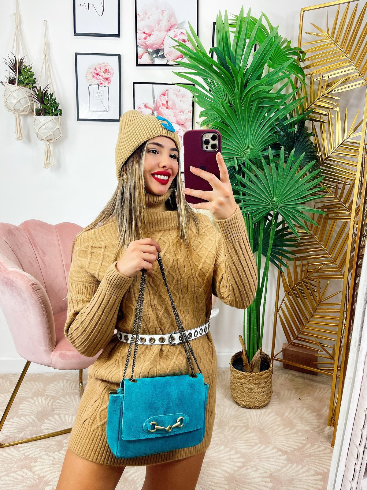Maxi maglia a collo alto camel