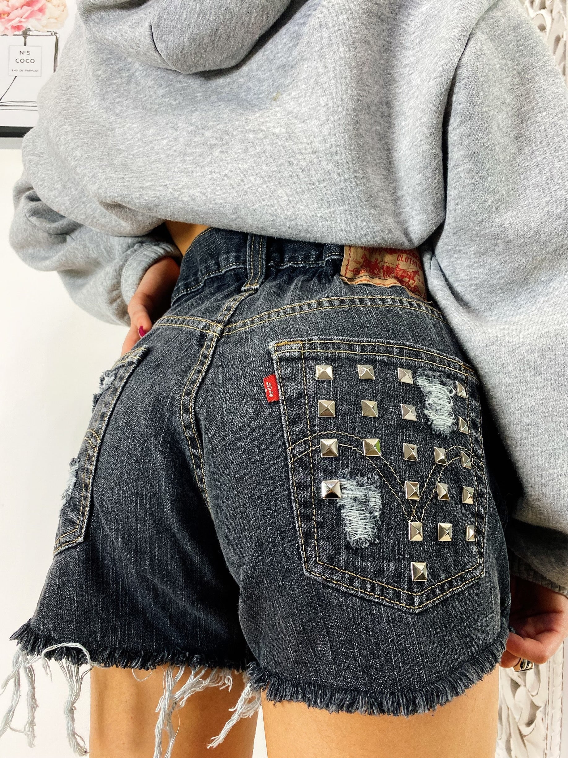 Levi’s Vintage grigio scuro con borchie