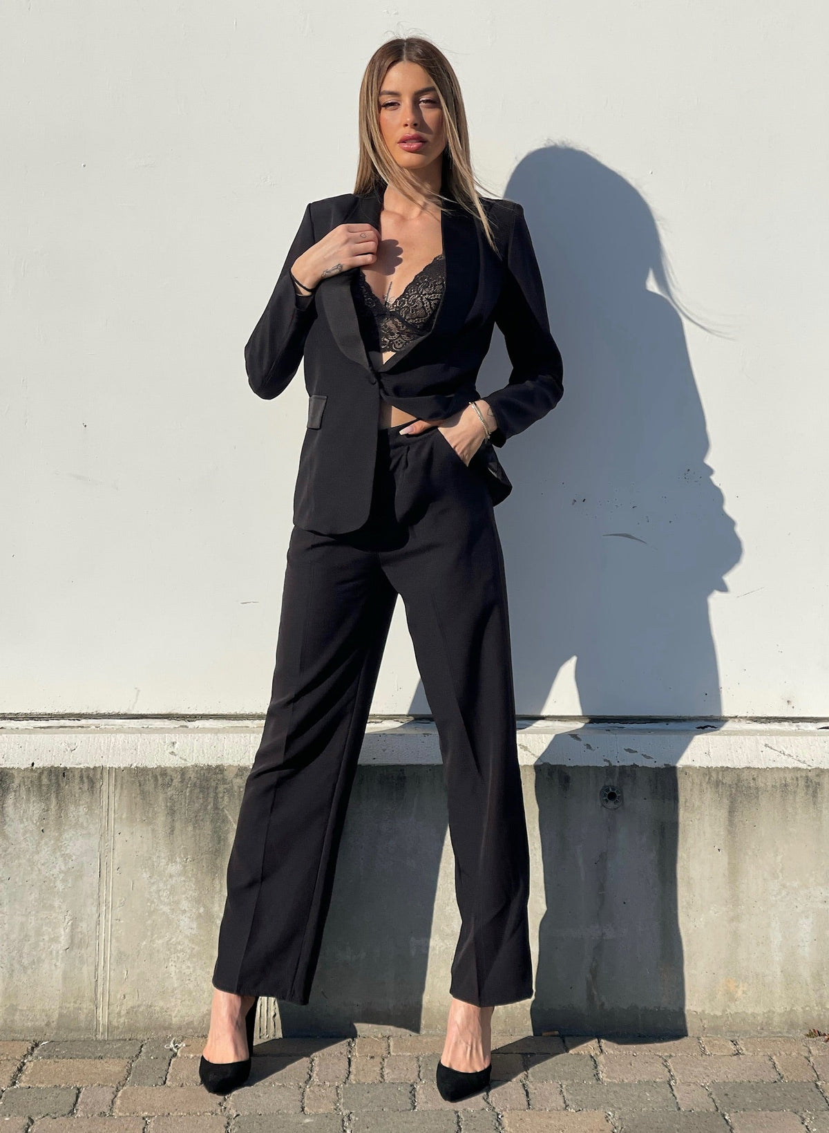 Completo giacca e pantalone nero