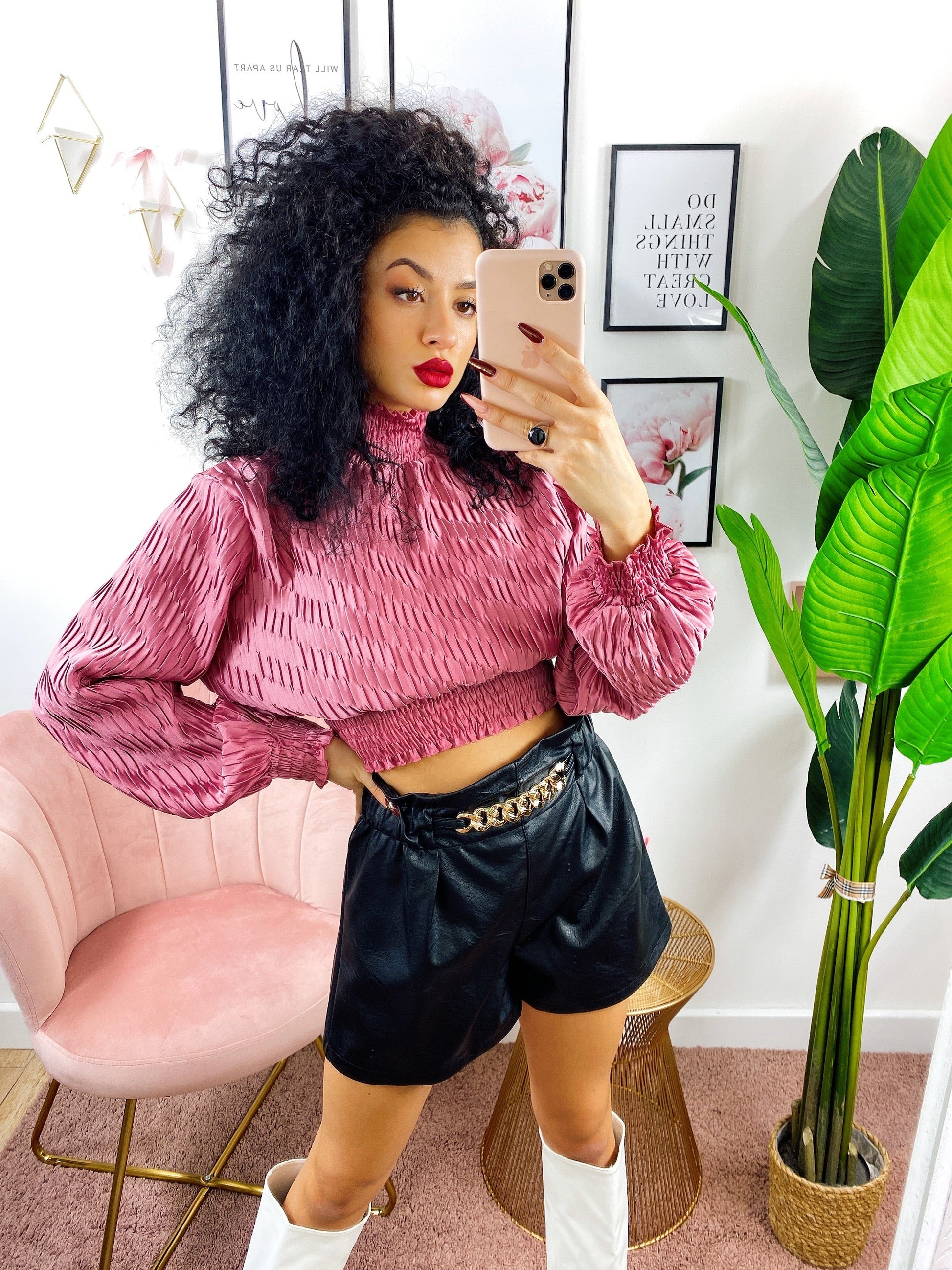 Blusa in raso effetto 3d