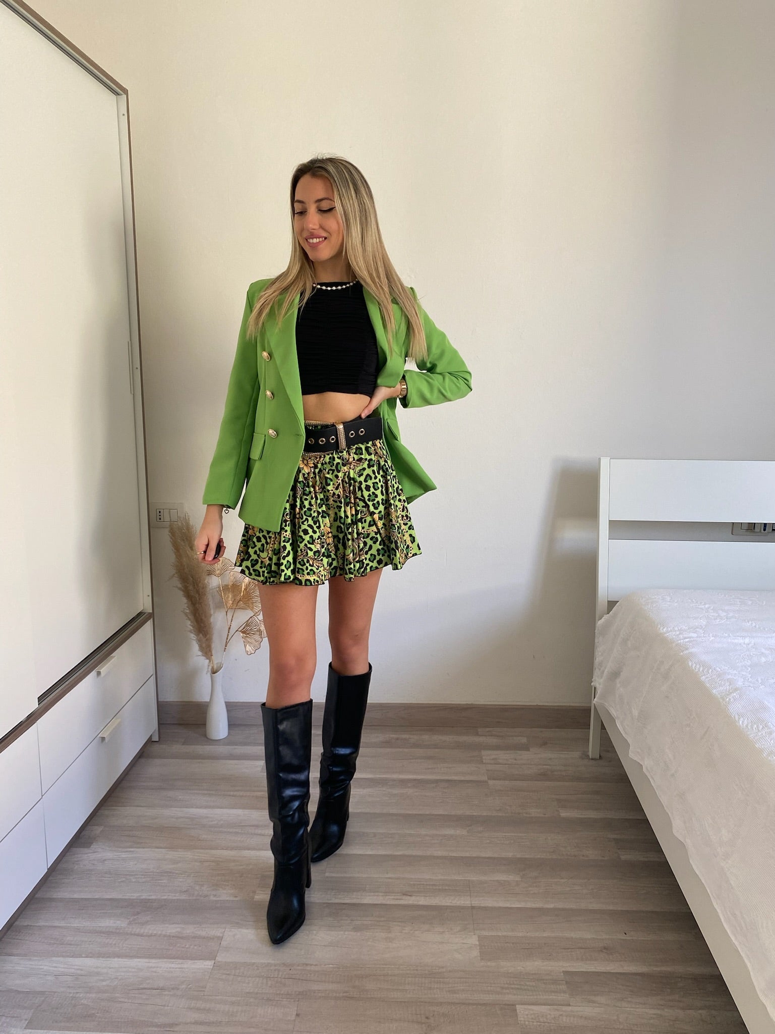Top aderente drappeggiato nero