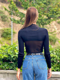 Maglioncino crop con trasparenze