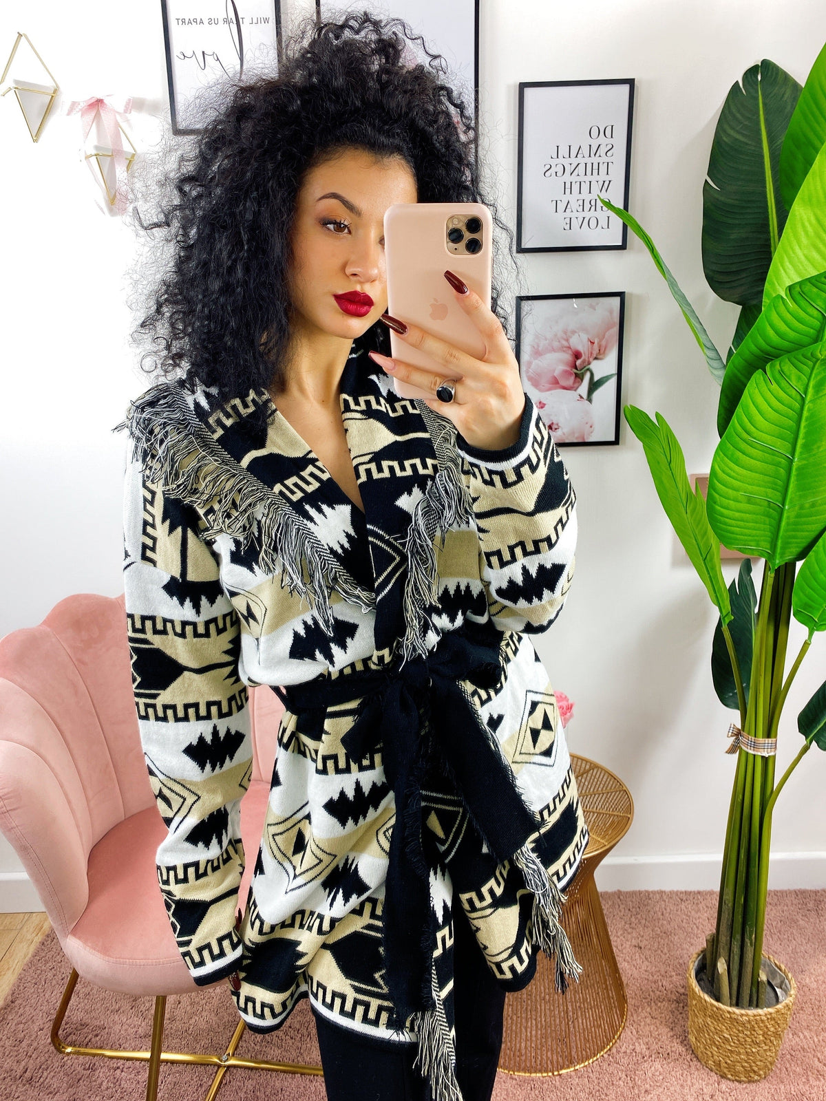 Cardigan Nero e Beige con frange e cinta