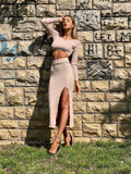 Completo maglia e gonna beige
