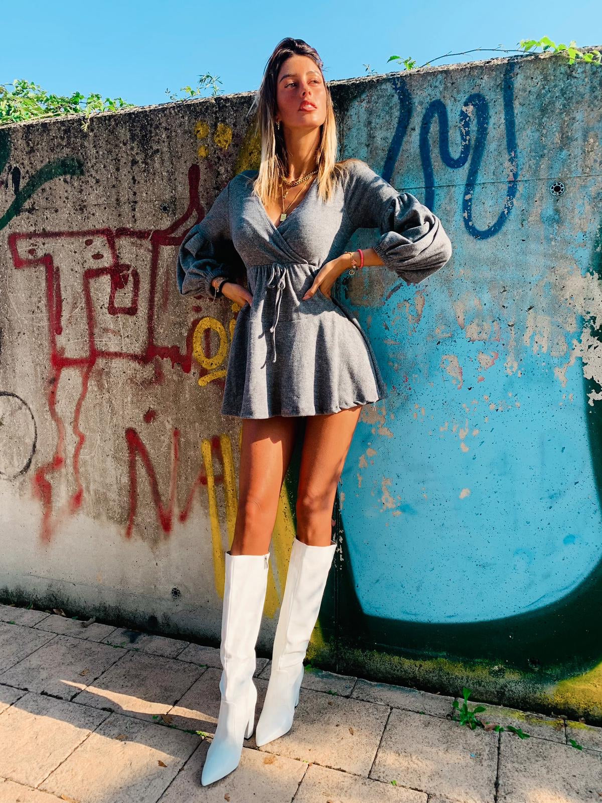 Abito mon paris con scollo a V