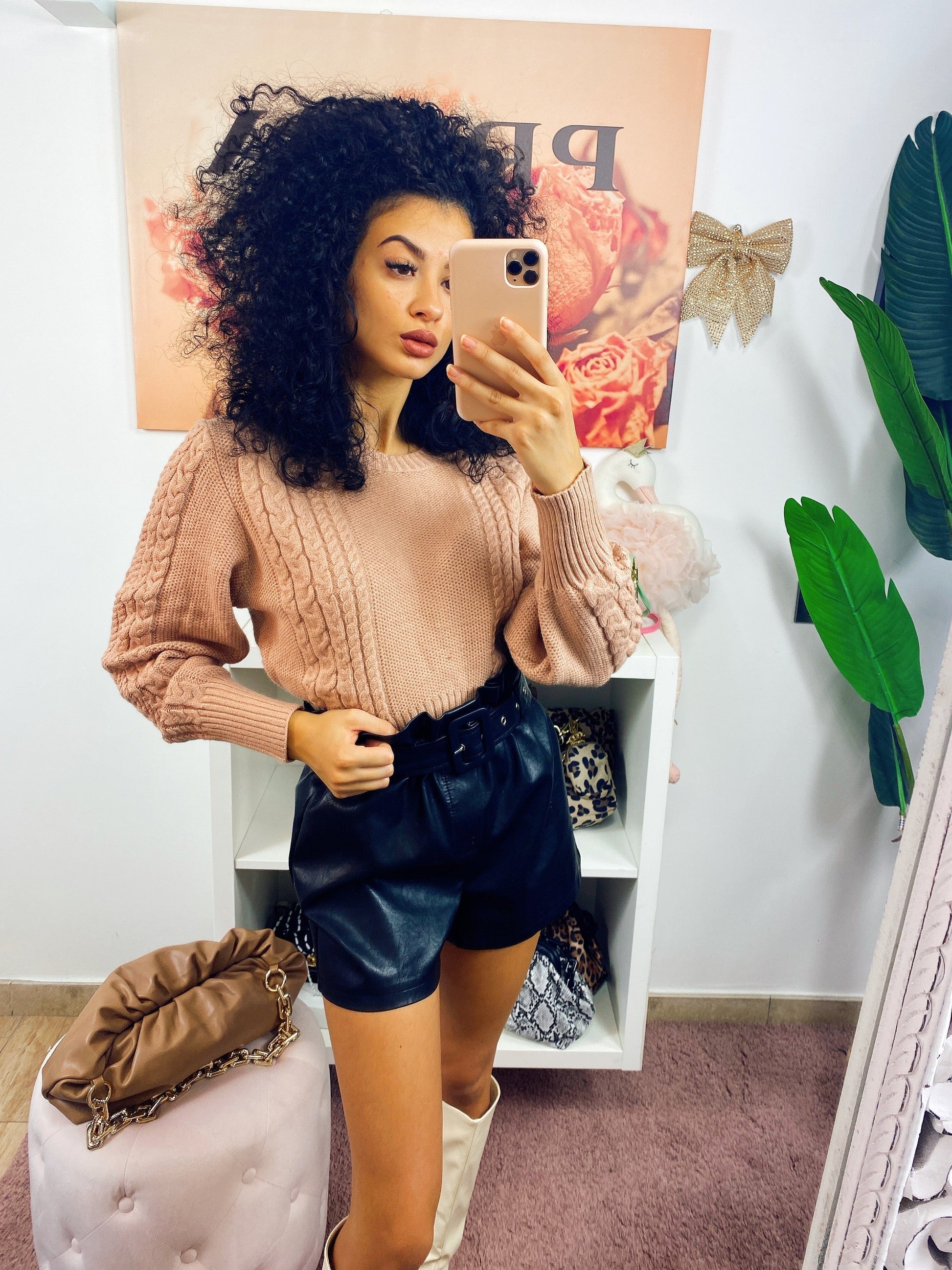 Maglione a trecce nude