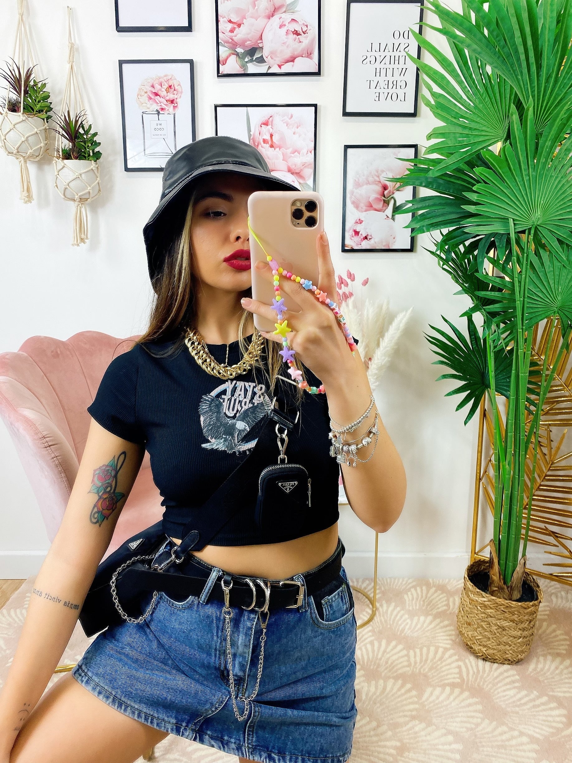 T-Shirt Crop con aquila nera