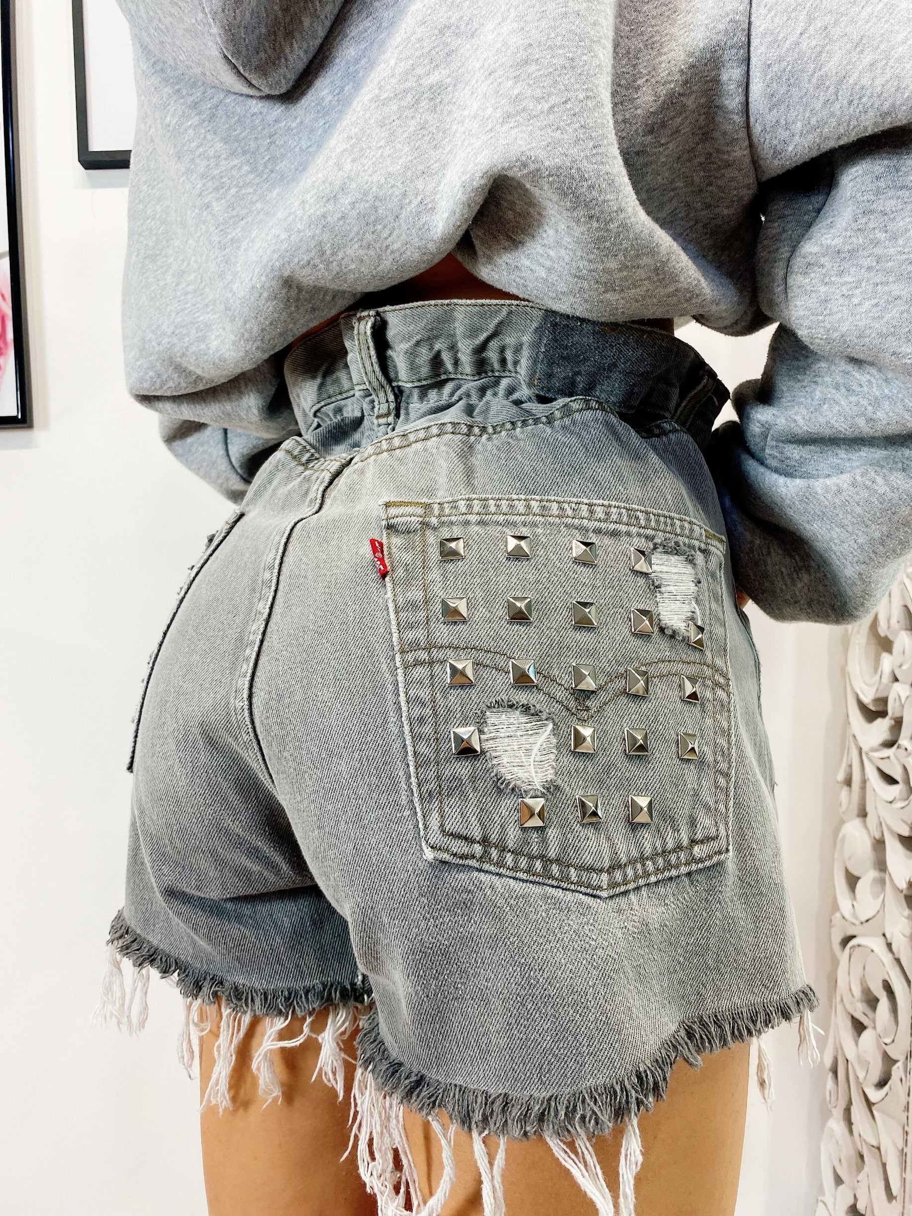 Short Levi’s Vintage con Borchie bagno grigio