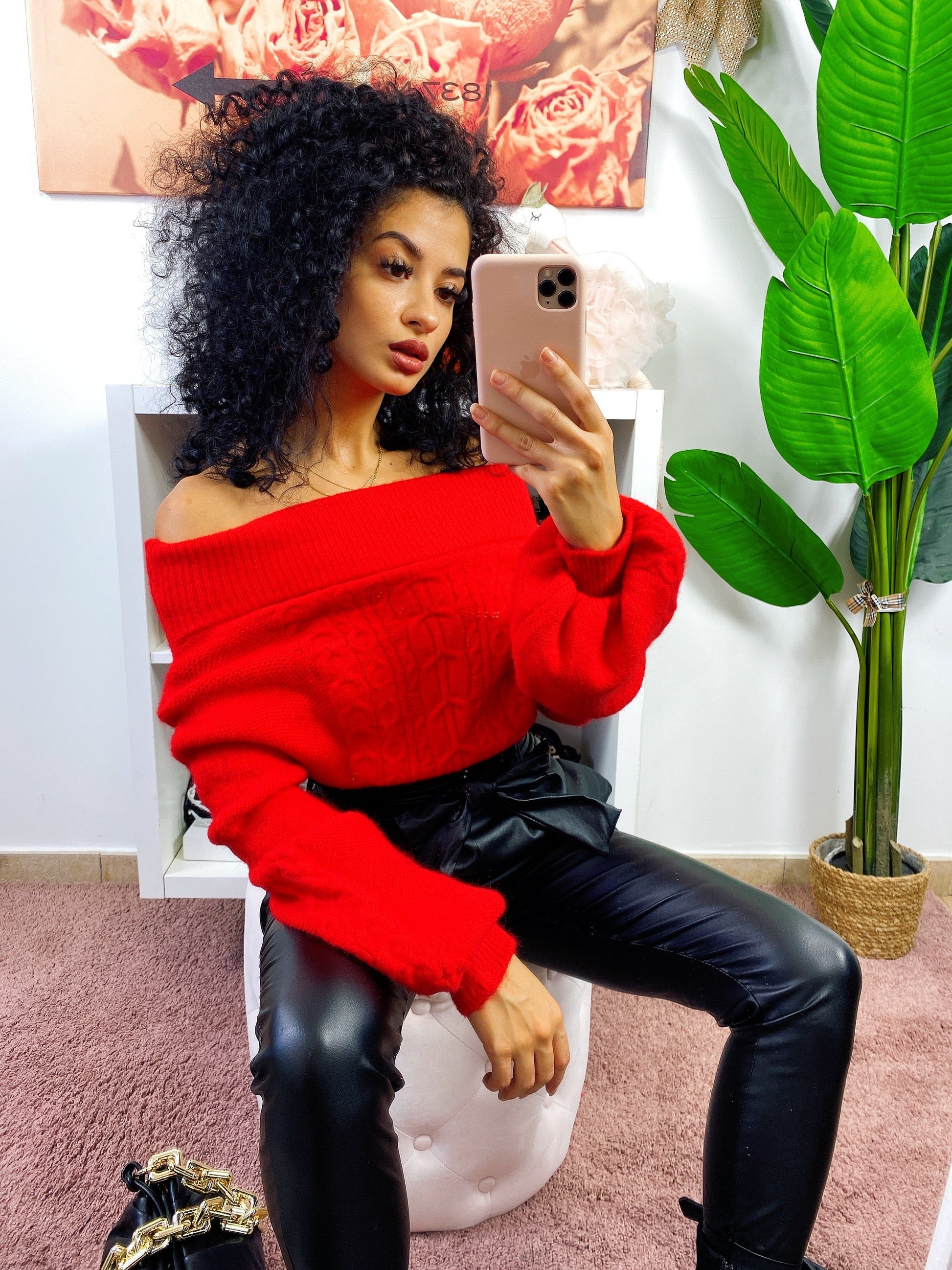 Maglione scollo a barchetta con trecce rosso