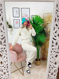 Completo maglia e pantalone largo  beige