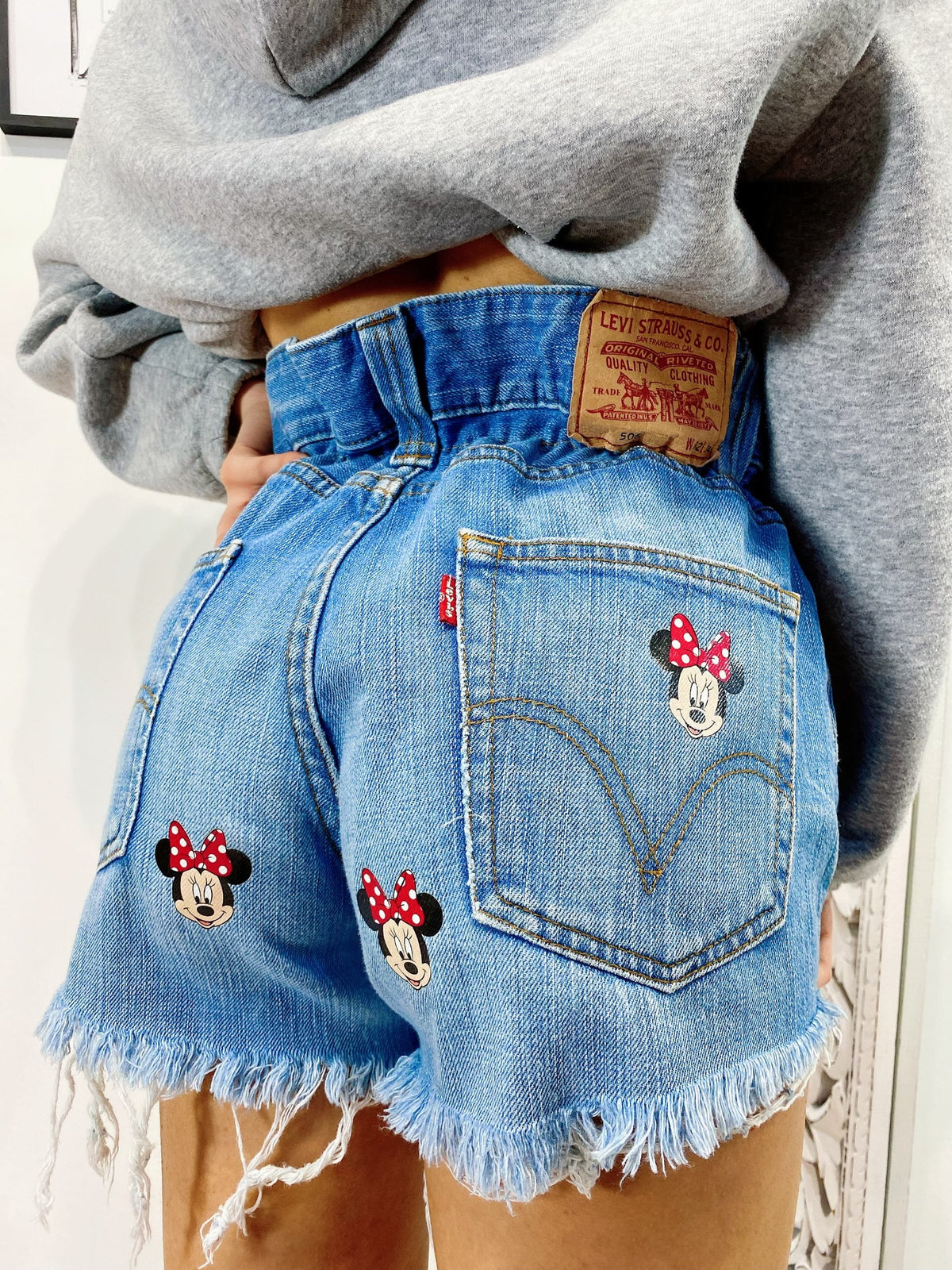 Short Levi’s Vintage stampa topolina con strappi