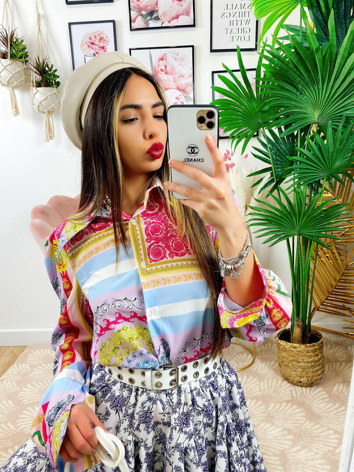 Camicia etnica dettaglio fucsia con borsetta