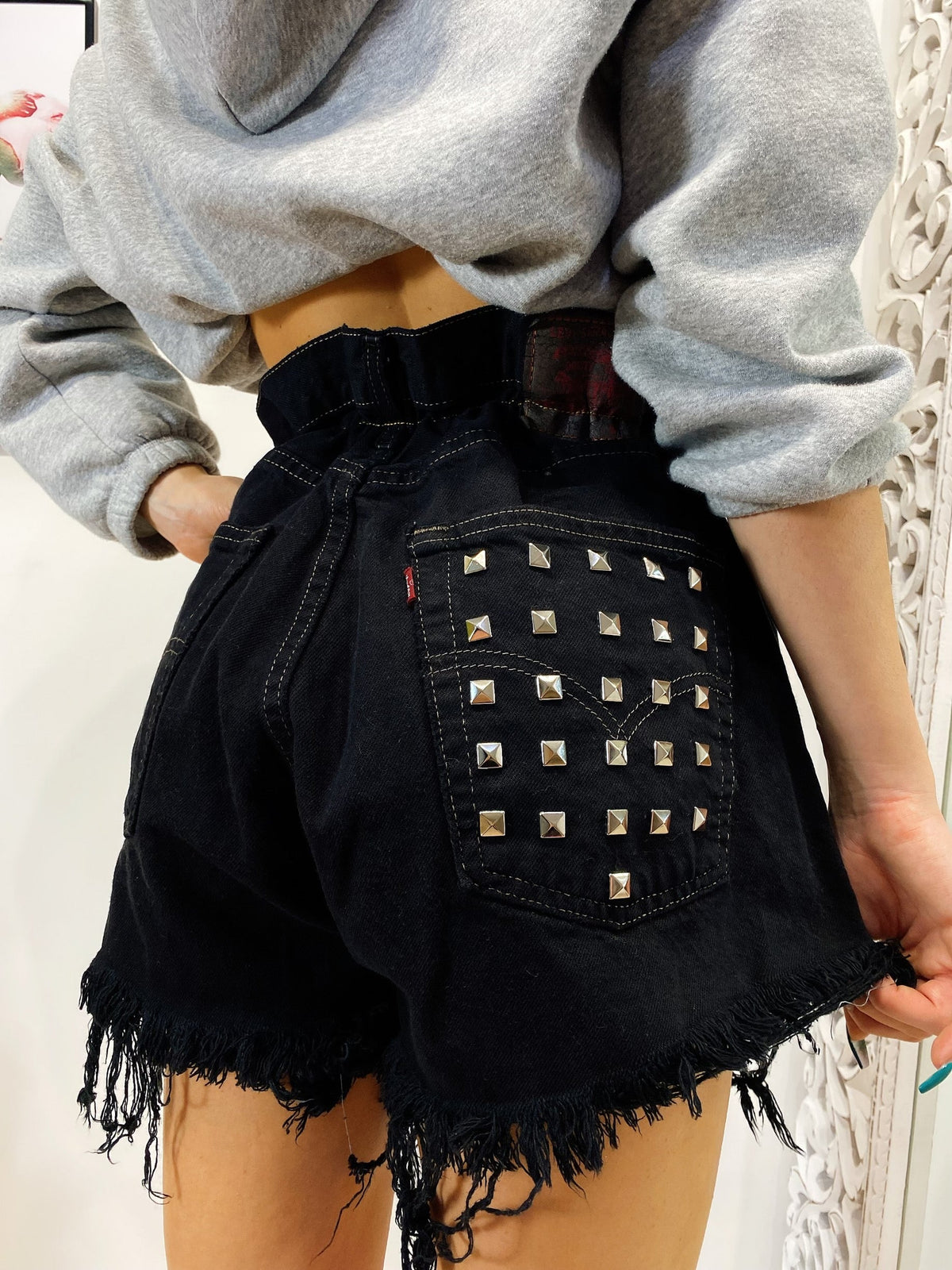 Short Levi’s Vintage con Borchie Nero