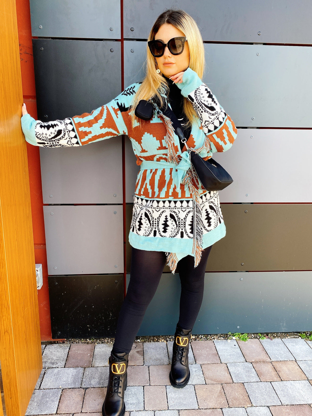 Cardigan Verdeacqua con frange e cinta