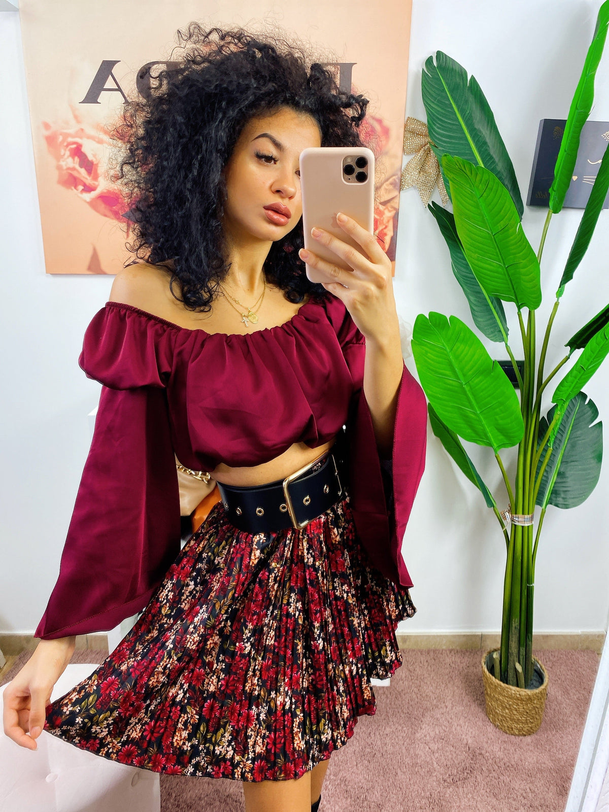 Top in raso manica lunga bordeaux