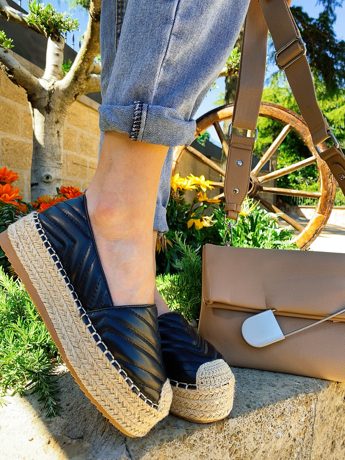 Espadrillas in eco-pelle nere