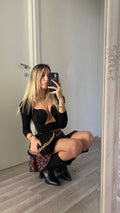 Gonna a ruota nera a fiorellini Rossi