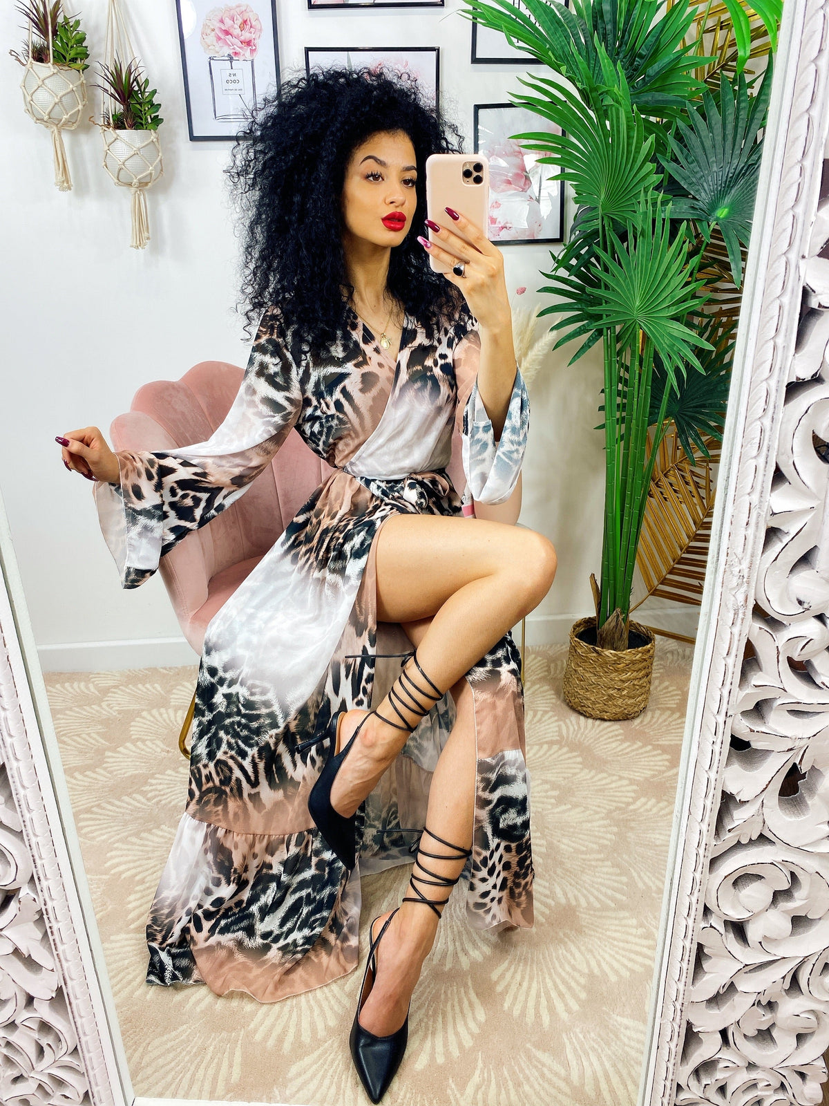 Abito a kimono leopardato con cintura