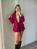 Completo giacca con bottoni e short vinaccia
