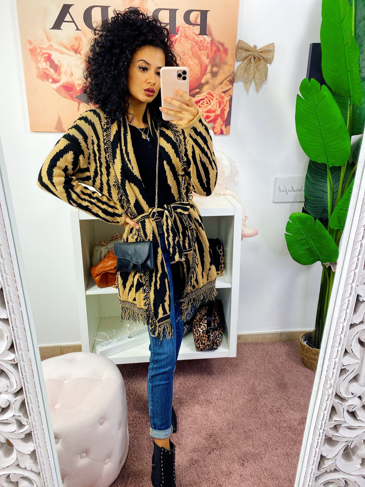 Cardigan Camel/Black con frange e cinta