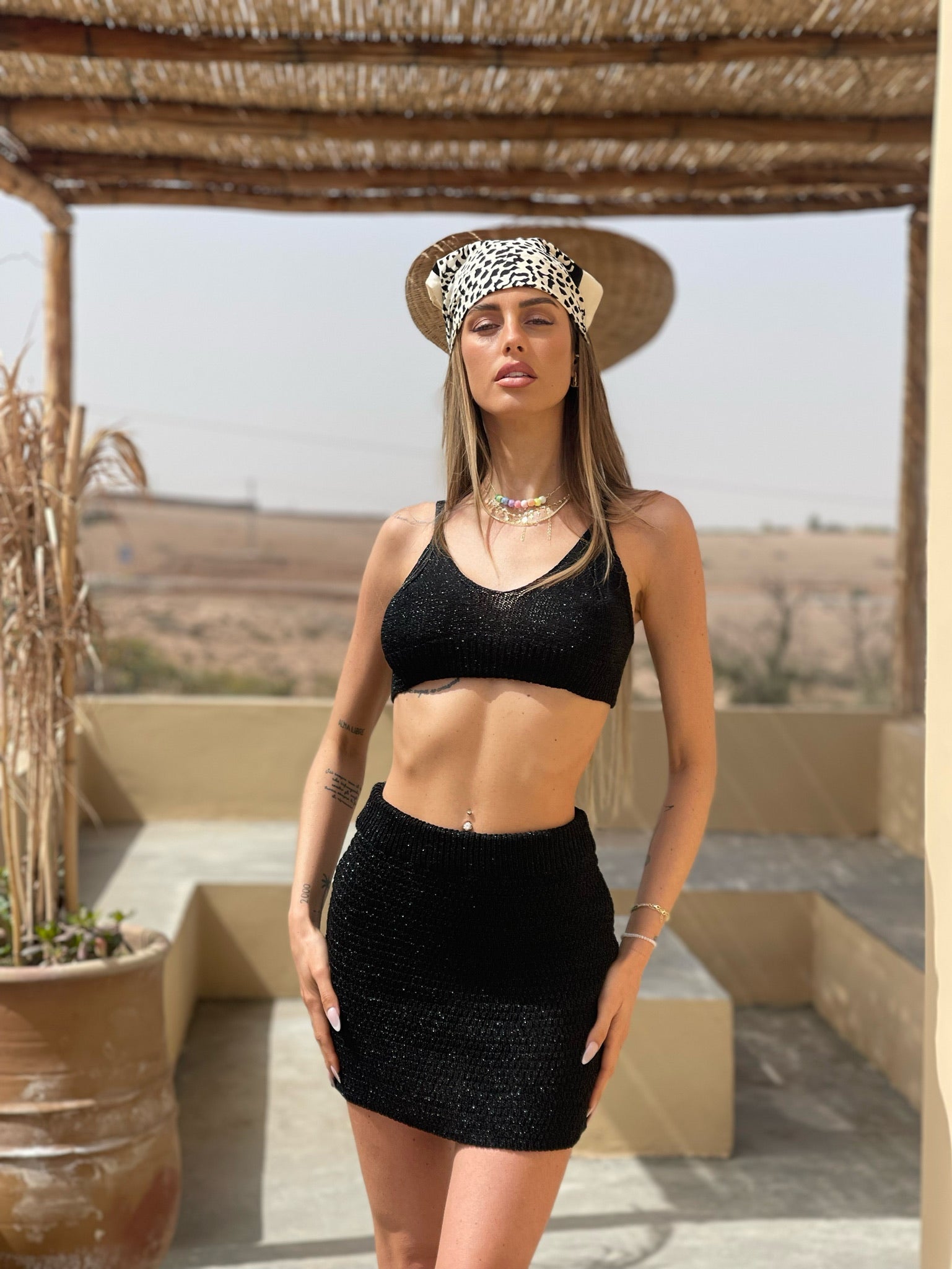 Completo top e gonna corta nero lurex