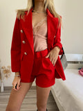 Completo giacca con bottoni e short rosso