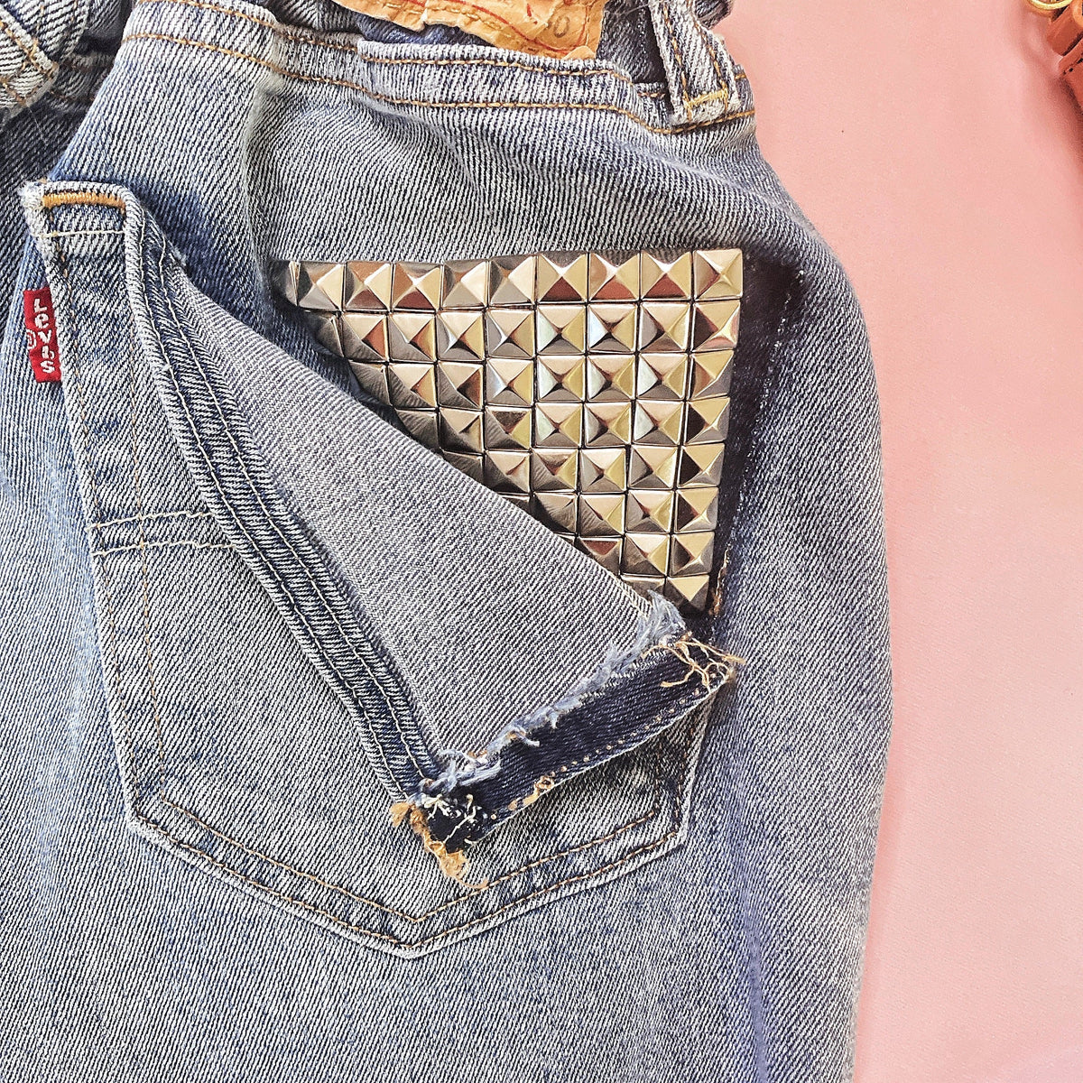 Levi’s Short Vintage con borchie Basic e tasca girata bagno medio