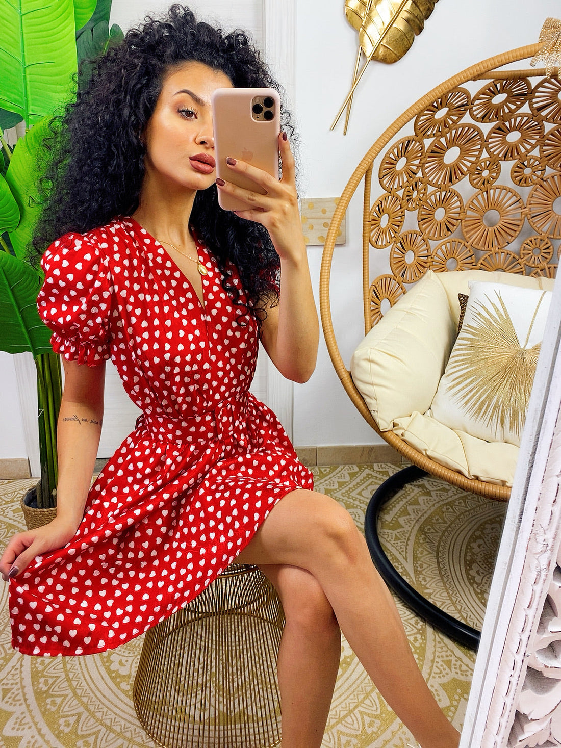 Abito a cuori rosso con cintura