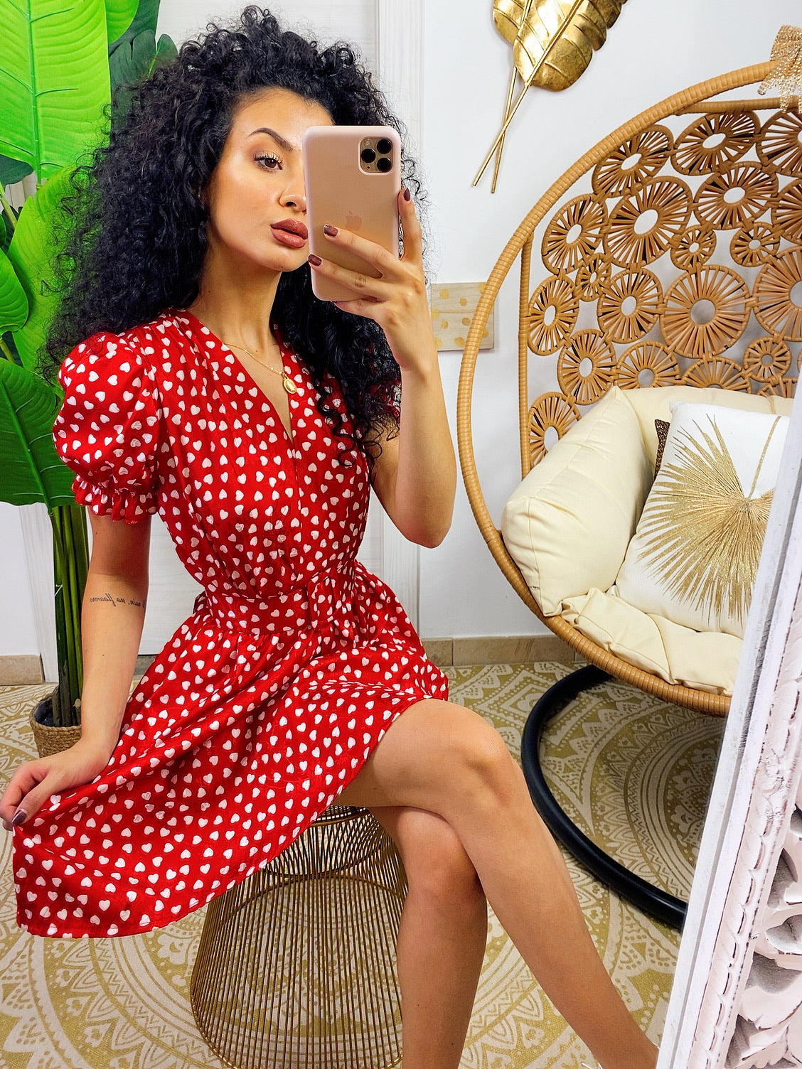 Abito a cuori rosso con cintura