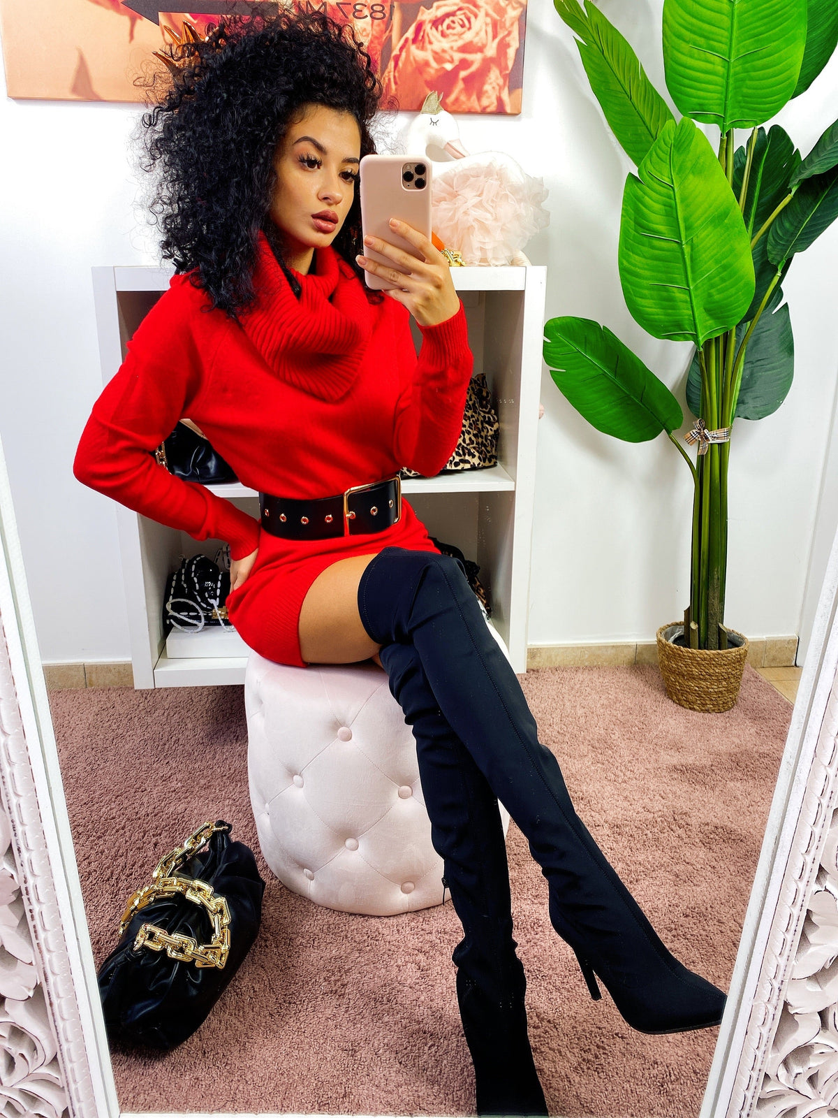 Abito in maglia collo alto rosso