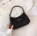 Pochette a mano nera